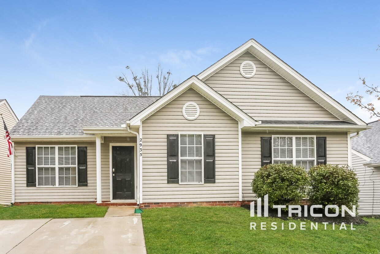 Foto principal - 2935 Westwinds Ct