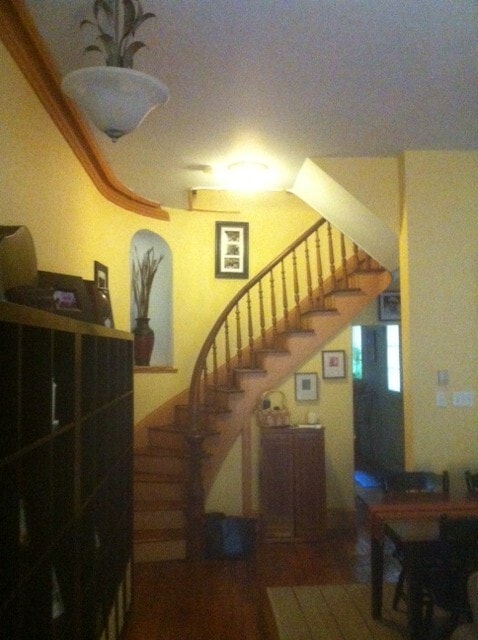 Building Photo - 2016 E Baltimore St