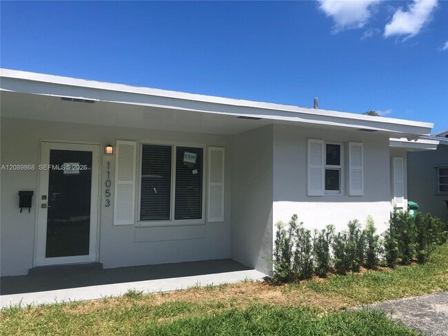 Building Photo - 11053 SW 79th Ave
