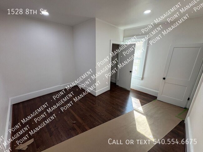 Foto del edificio - 1528 8th St SE