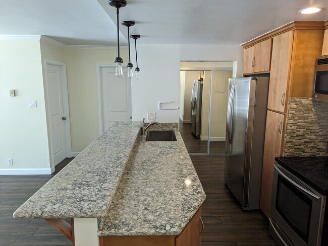 Kitchen - 2601 E Ocean Blvd