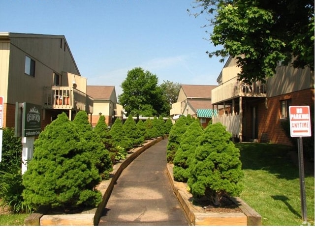 Bedford Green Apartments – photo 1 of 13