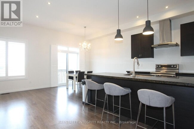 Photo du bâtiment - 266 Elyse Ct