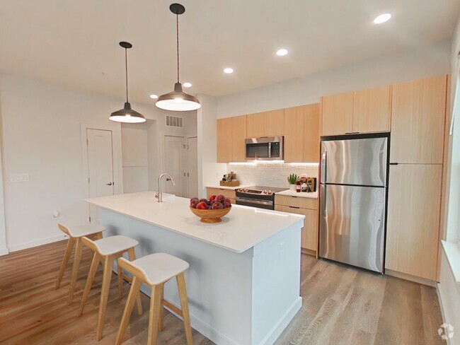 Building Photo - The Reserve at Alamo Ranch