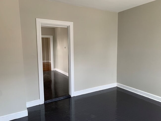 Building Photo - Corner Unit on Arch St in Carlisle by the ...