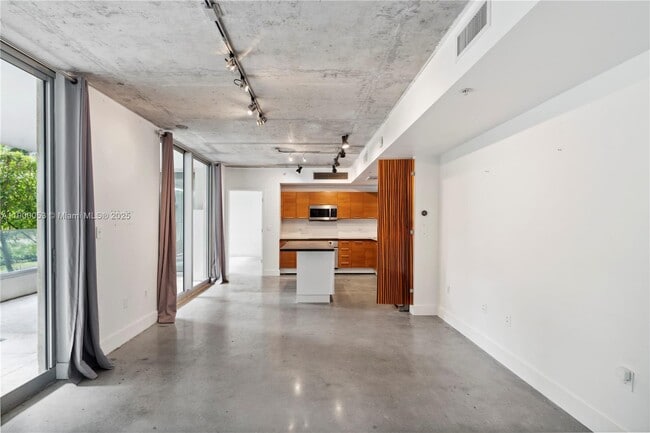 Foto del edificio - 3451 NE 1st Ave