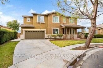 Building Photo - 1819 Overland Ct