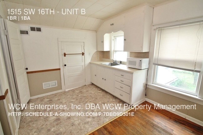 Building Photo - 1515 SW 16th St