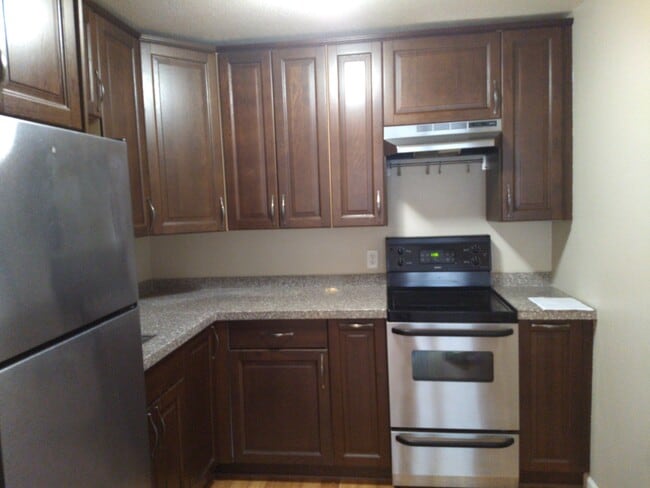40 Hoffman Court Unit B3 Wallingford CT 06492 40 Hoffman Court 40 Hoffman Court Unit B3 Wallingford CT 06492 40 Hoffman Court