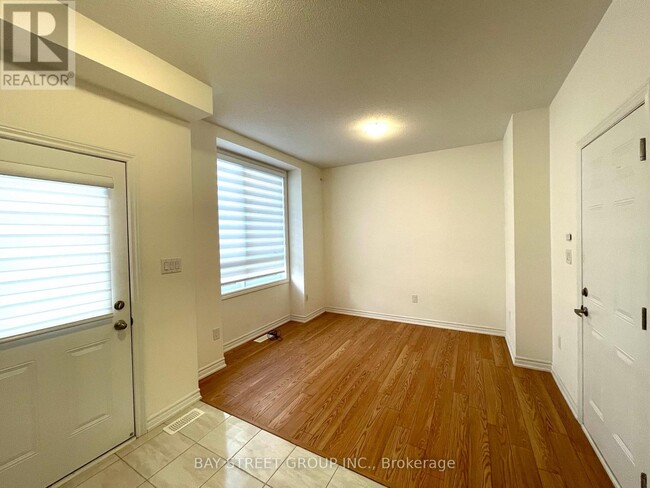 Building Photo - 24 Imperial College Ln