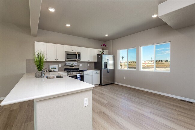 Foto del edificio - Single Family Home for Rent in Northeast of Colorado Springs