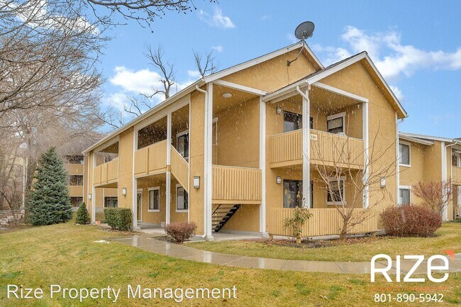 Building Photo - 1261 Shadow Ridge Dr