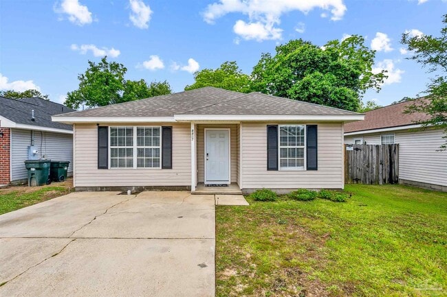 Building Photo - 8407 Jarmen Ln