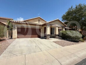 Building Photo - 4072 E Cherry Hills Dr