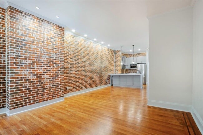 Foto del edificio - 825 Washington St