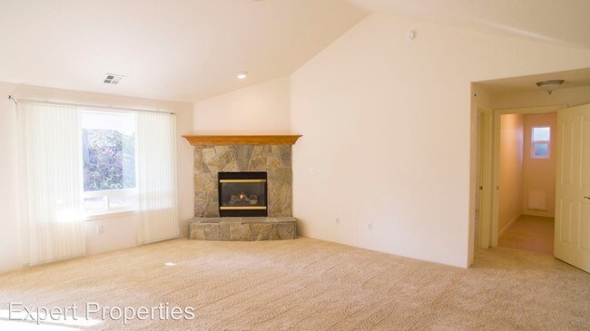 Building Photo - 3 br, 2 bath House - 1035 Birmingham St
