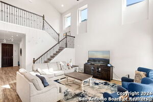 Building Photo - 9555 Garrison Way