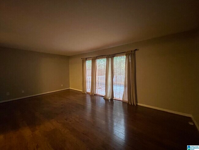 Foto del edificio - 2617 Southbury Cir