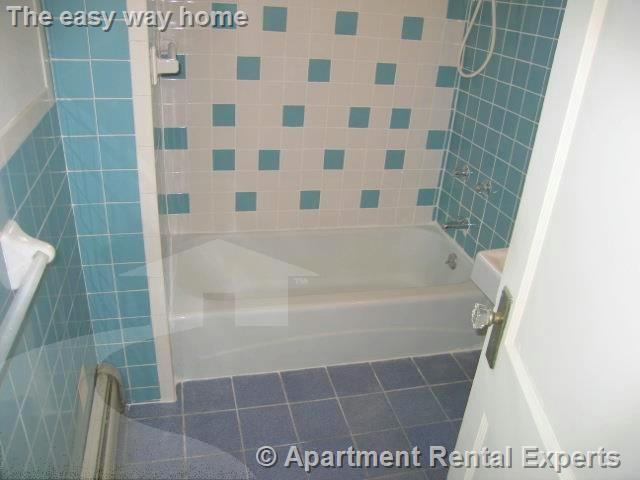 Foto del edificio - 79 Clarendon Ave