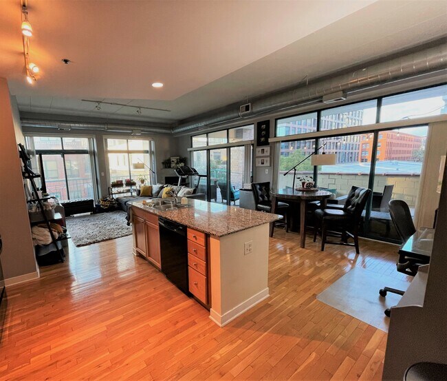 Foto del edificio - 920 W Madison St