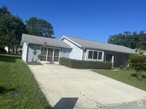 Building Photo - 10962 SW 81st Ave