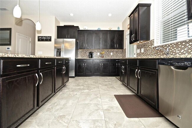 Building Photo - 1508 Softshell St