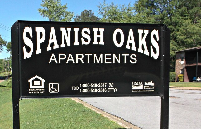 Foto del edificio - 226 Spanish Oaks Rd