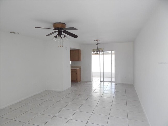 Foto del edificio - 36 E Country Cove Way
