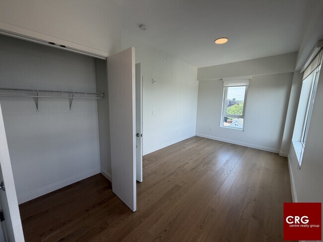 Foto del edificio - 54-55 Brighton Ave. Unit U601