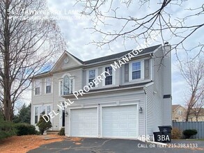 Building Photo - 541 Tawnyberry Ln