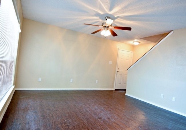 Building Photo - Keystone Townhomes