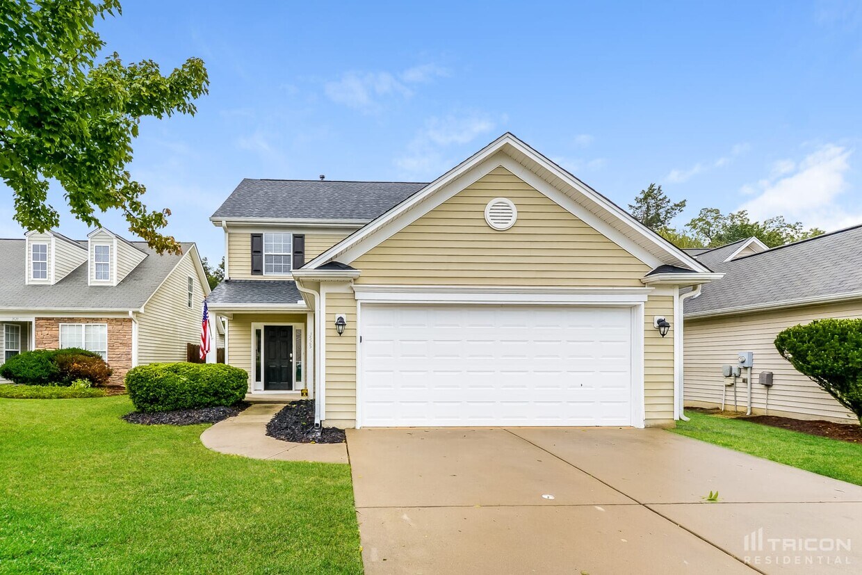 Foto principal - 3525 Sunset Hollow Ct