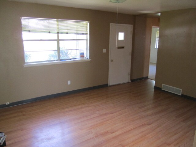 Foto del edificio - 8228 NW 33rd St