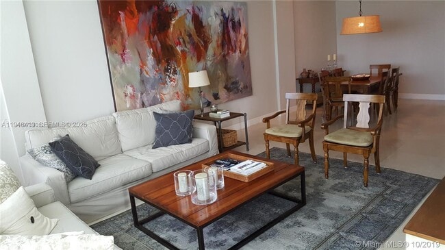 Building Photo - 10275 Collins Ave