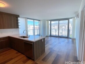 Building Photo - 1515 Liona St