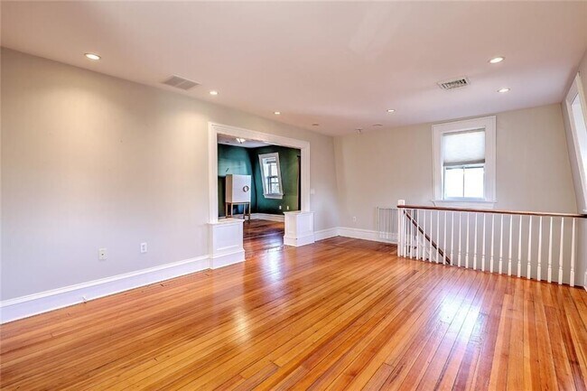 Foto del edificio - 225 Carpenter St