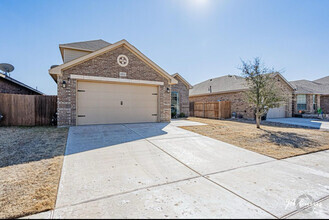 Building Photo - 6703 Colony Rd