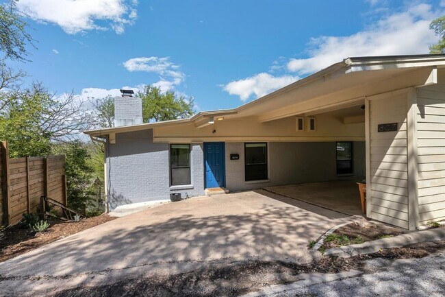 Building Photo - 807 Azie Morton Rd