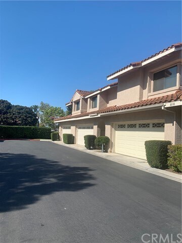 Building Photo - 18118 Bird Ct