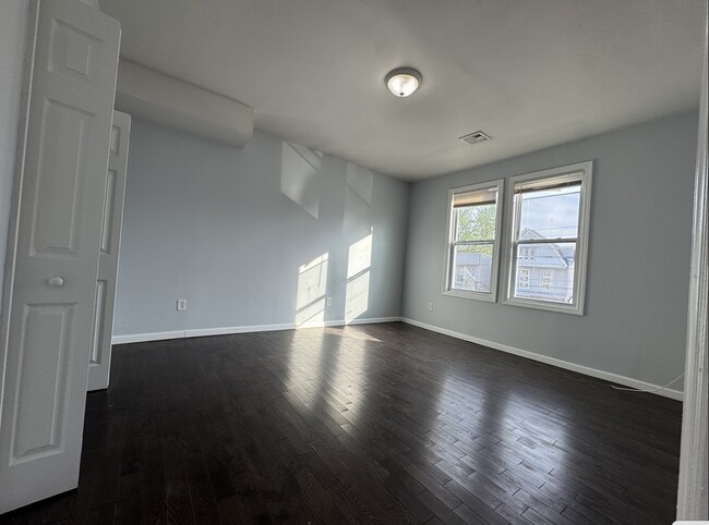 Building Photo - 222 Wilkinson Ave