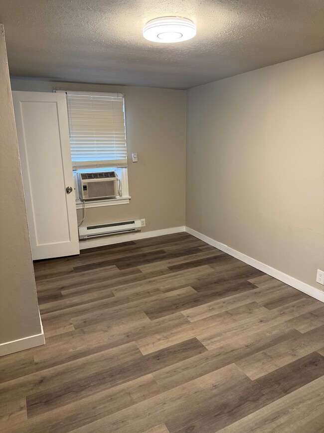 Foto del edificio - 1615 SW 110th St