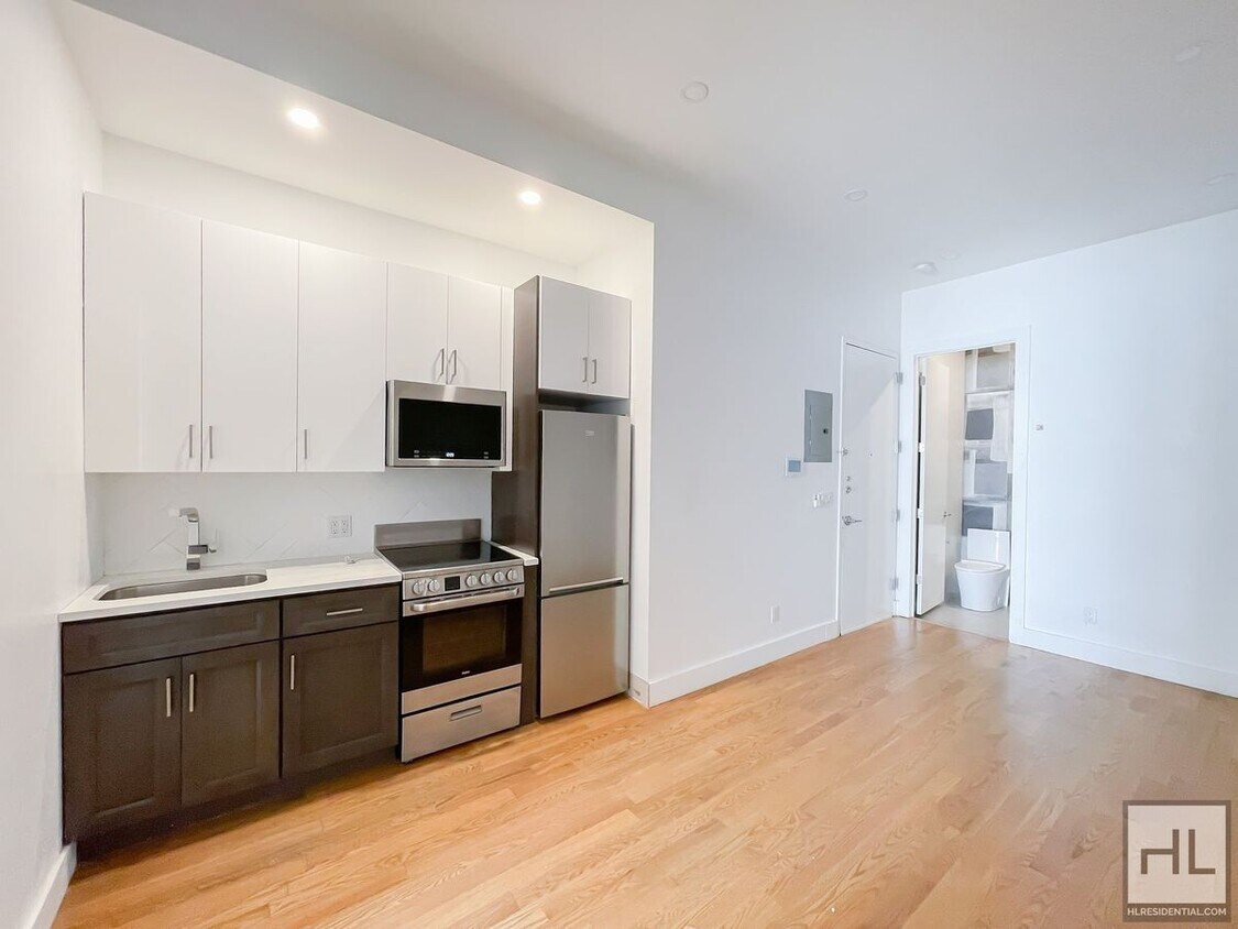 Primary Photo - DEKALB AVENUE / Clinton Hill / 1-Bed 1-Bat...