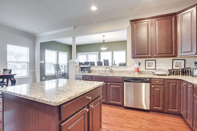 Building Photo - 2108 Congresbury Pl