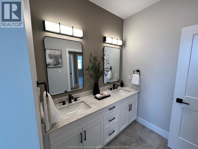 Building Photo - 2380 Dominion Blvd