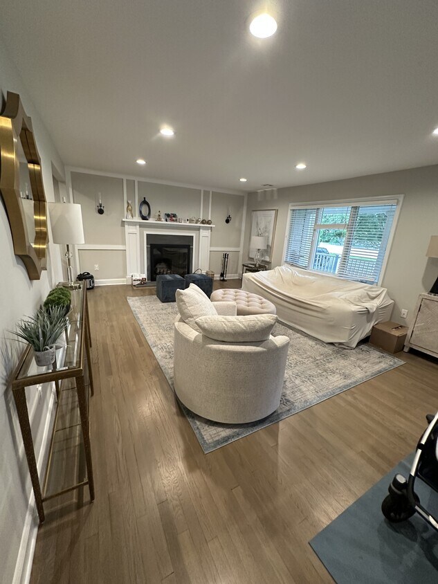 Foto principal - 85 Mountain Ridge Dr