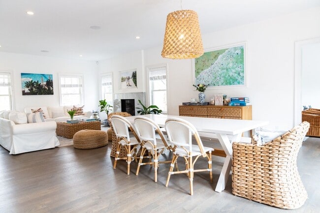 Foto del edificio - 20 Sunshine Rd