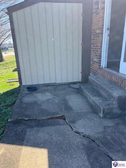 Building Photo - 1707A Cliff Ridge Ct