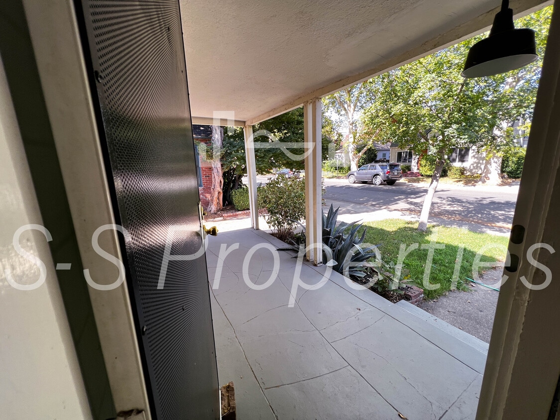 View of the Lovely Neighborhood - 2614 San Jose Way
