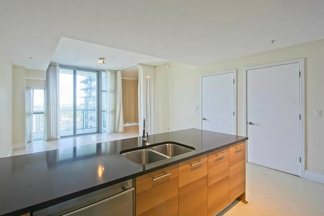 Foto del edificio - 3301 NE 1st Ave
