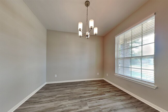 Building Photo - 12915 Madison Boulder Ln